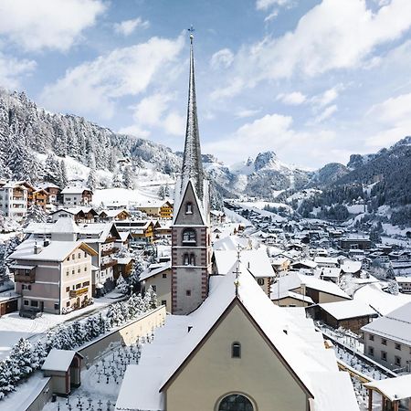 Charme Hotel Uridl Santa Cristina Val Gardena Zewnętrze zdjęcie